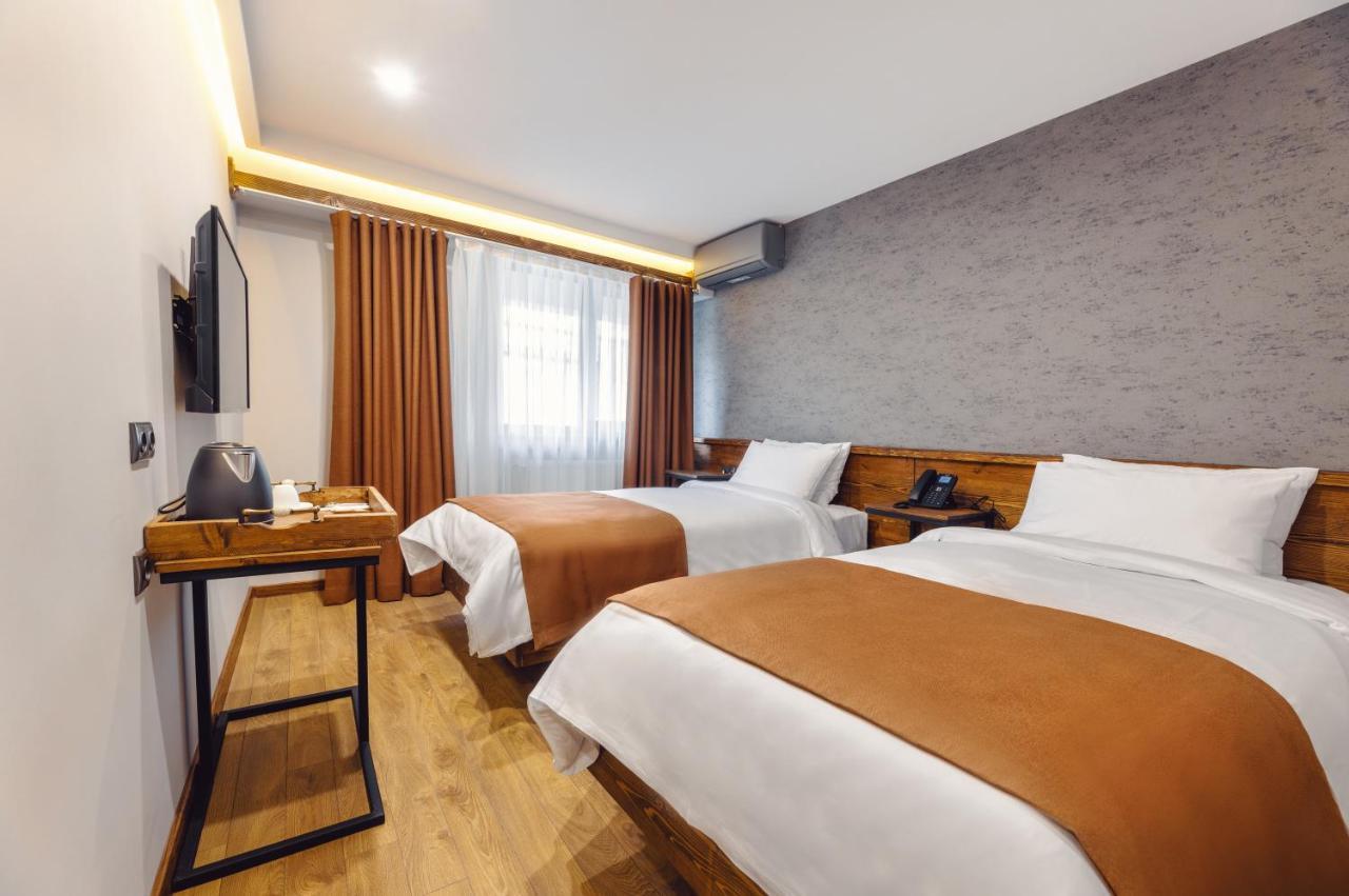Ivy Hotel Tbilisi Bagian luar foto