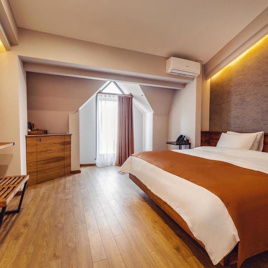 Ivy Hotel Tbilisi Bagian luar foto