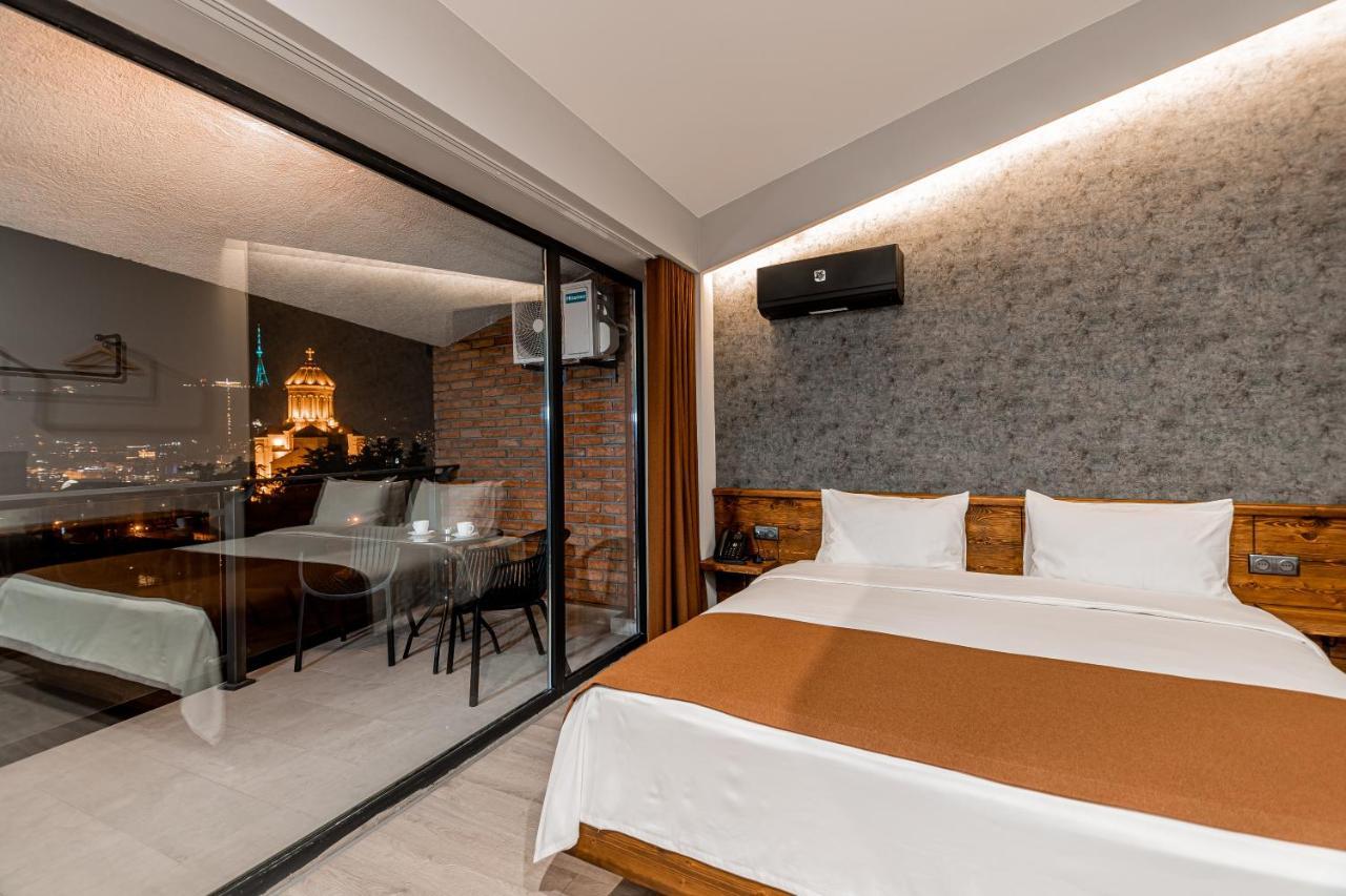 Ivy Hotel Tbilisi Bagian luar foto