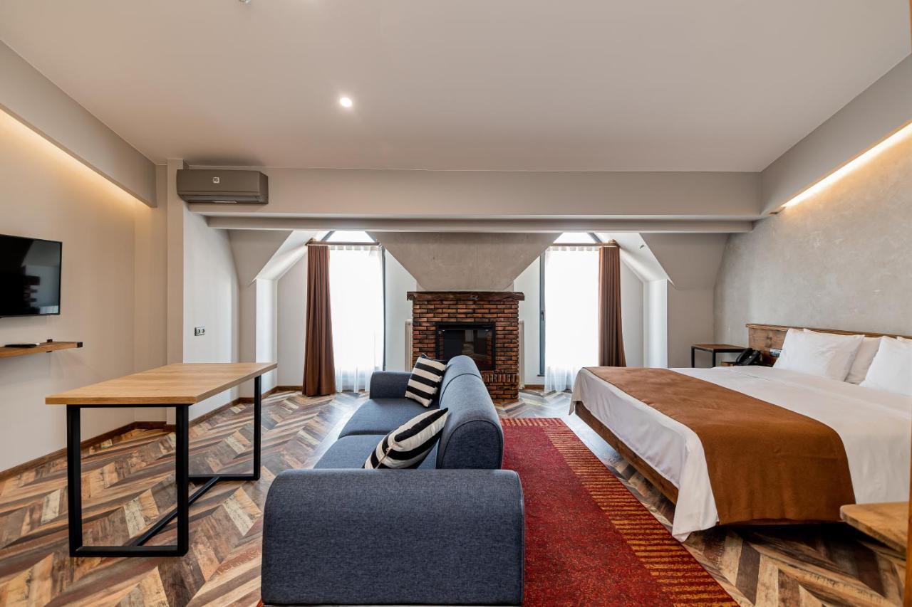 Ivy Hotel Tbilisi Bagian luar foto