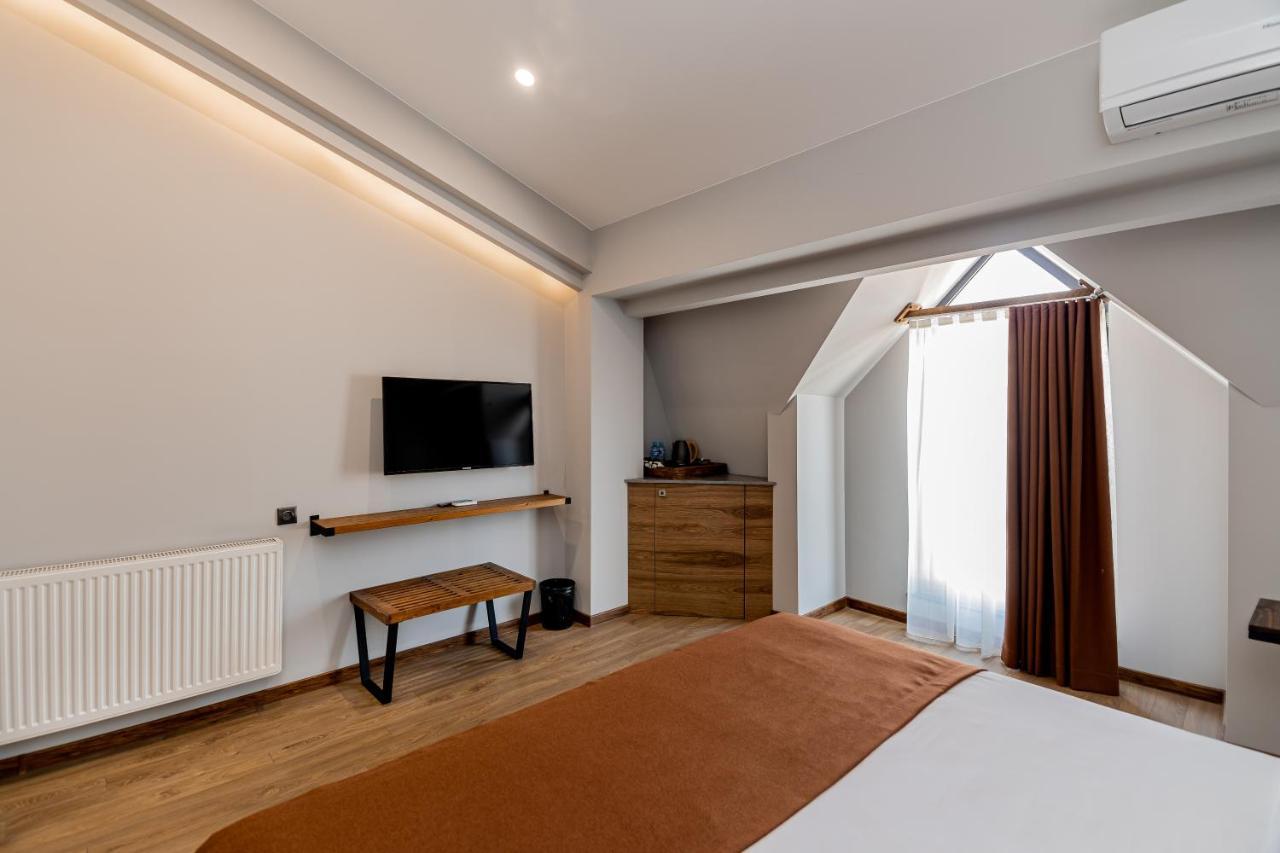 Ivy Hotel Tbilisi Bagian luar foto