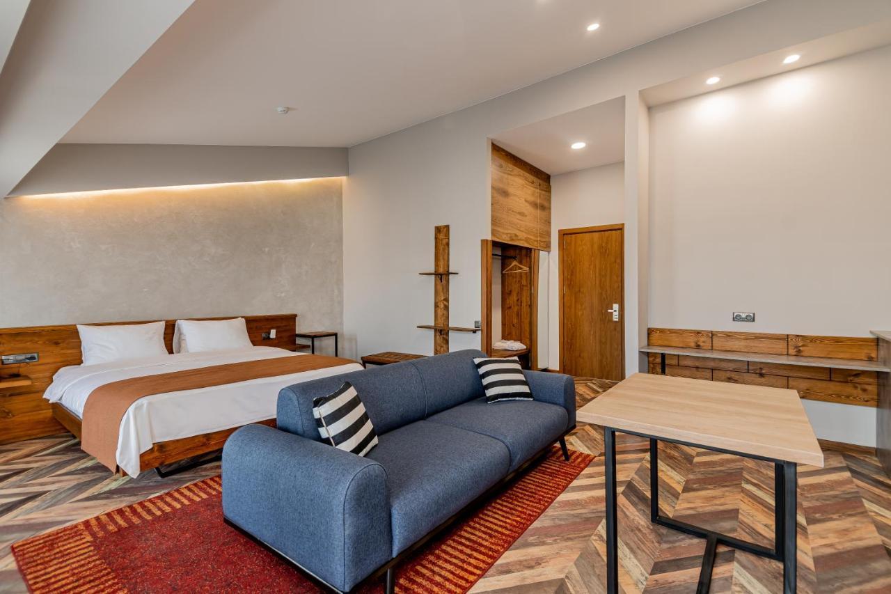 Ivy Hotel Tbilisi Bagian luar foto